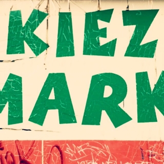 #Kiez #kiezkalle #kalle  #typo #basicgermanwords #supermarket #green #red  #dhpdeutscheworte #pankow #berlin