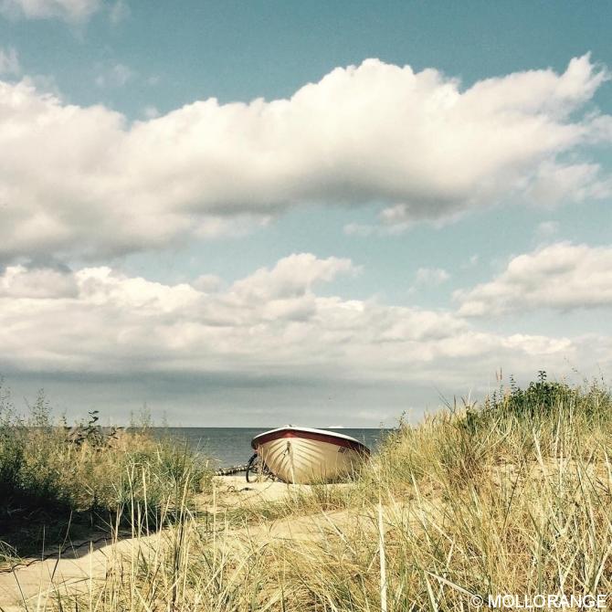 #Ostsee #see #meer #strand #sea #ocean #usedom #balticsea #bansin #ig_europe #igersgermany #diewocheaufinstagram #huntgram #huntgramgermany #outofthephone #nothingisordinary #mobilemag #iphoneonly #sky #dune #sand #strand #beach #dünen #rsa_nature #nature #photooftheday #clouds #boat #travel  #travelgram