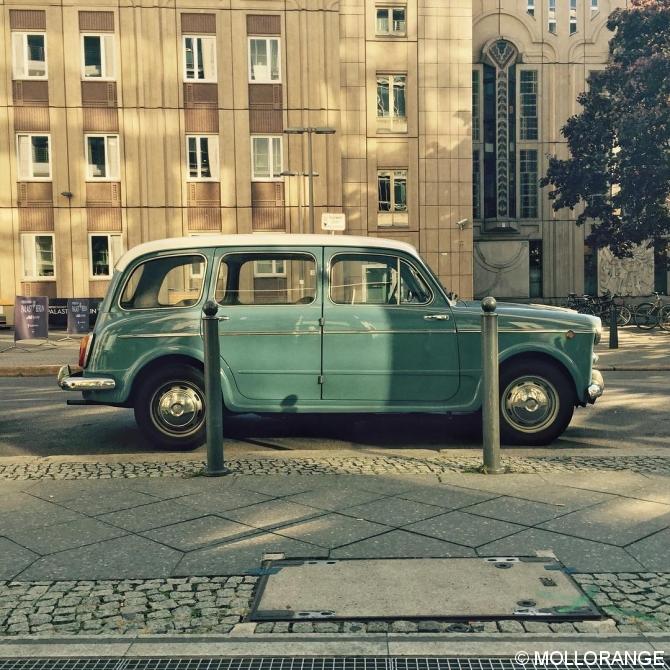 #asundaycarpic #berlin #soloparking